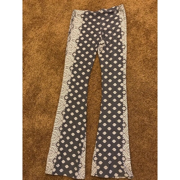 Printed pants - Picture 2 of 2